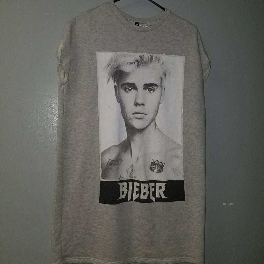 Justin bieber  tour shirt/dress